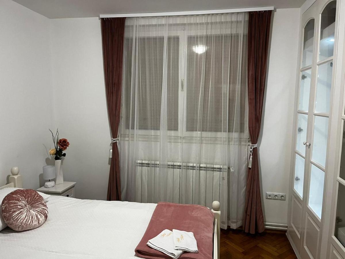 Ferienwohnung Apartman Gold Maris Karlovac Exterior foto